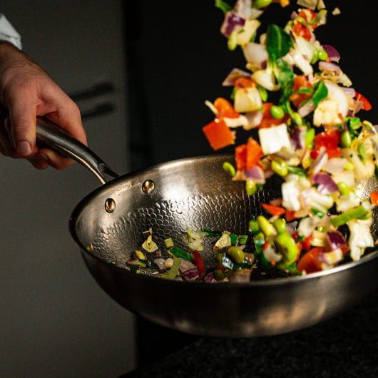Wok professionnel en titane martelé